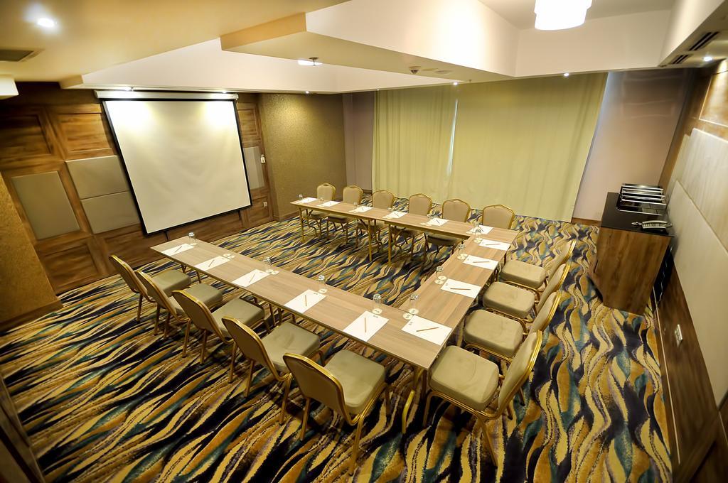 Elite Hotels Darica Spa & Convention Center Гебзе Екстериор снимка